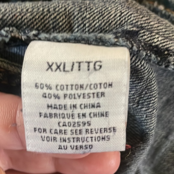 Worn once, at most, cute denim cropped vest by Kismet. - Picture 4 of 7